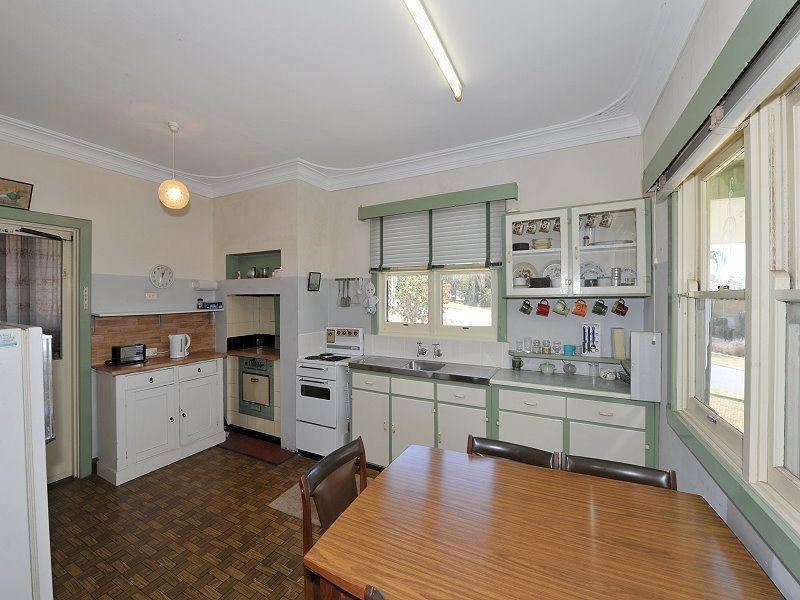 2 View Street, Halls Head WA 6210