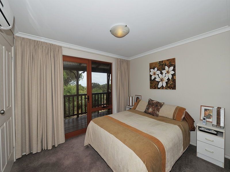 19 Yalgorup Drive, Bouvard WA 6211