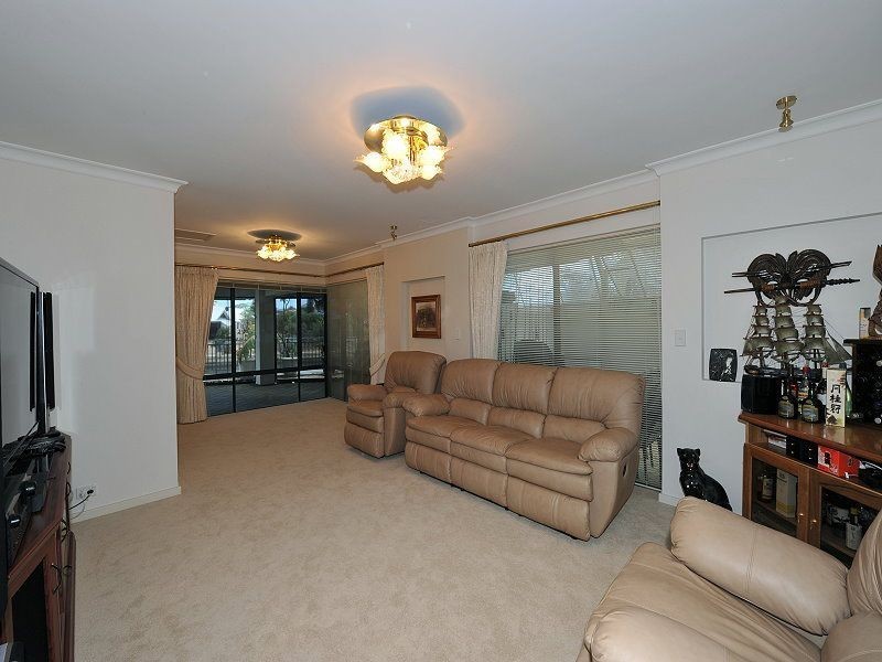 11 Avocet Island Quay, Wannanup WA 6210