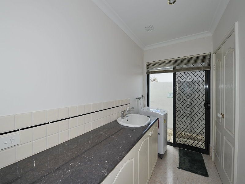 11 Avocet Island Quay, Wannanup WA 6210