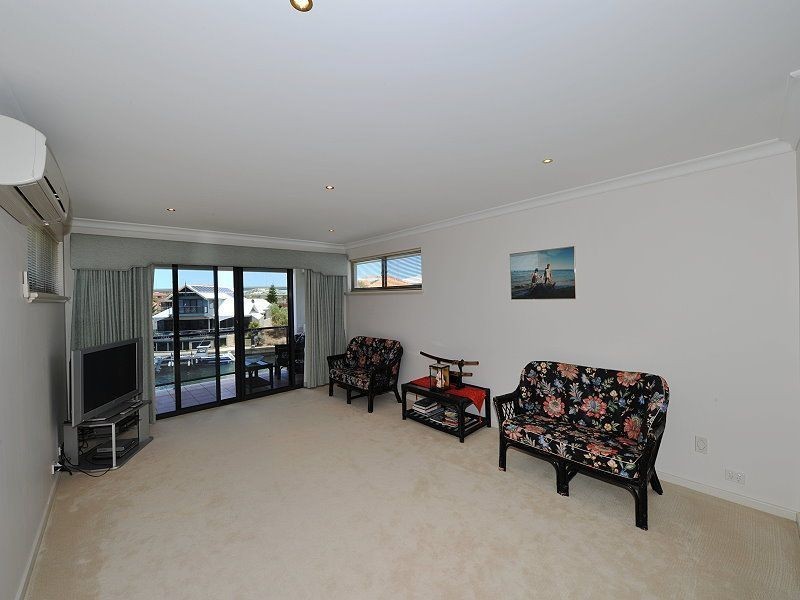 11 Avocet Island Quay, Wannanup WA 6210