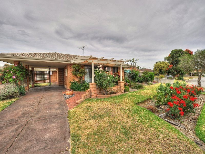 17A Sandford Crescent, Halls Head WA 6210