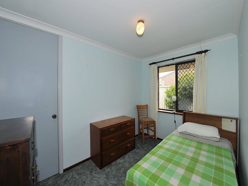 17A Sandford Crescent, Halls Head WA 6210