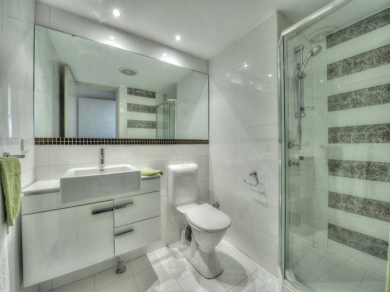 33/6A Valley Road, Halls Head WA 6210