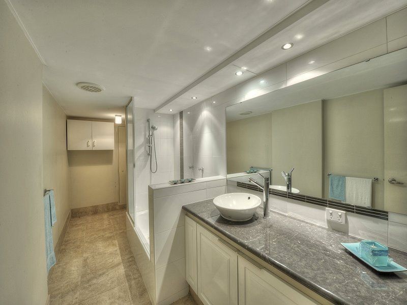 33/6A Valley Road, Halls Head WA 6210