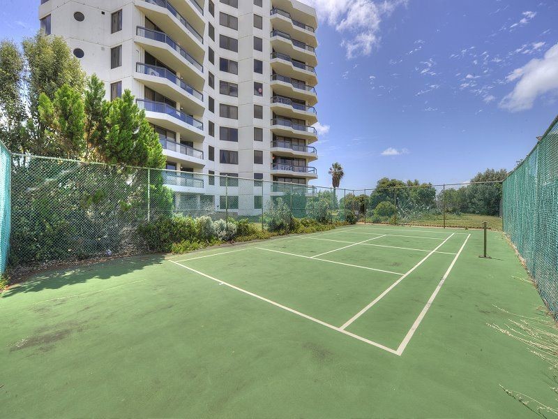 33/6A Valley Road, Halls Head WA 6210