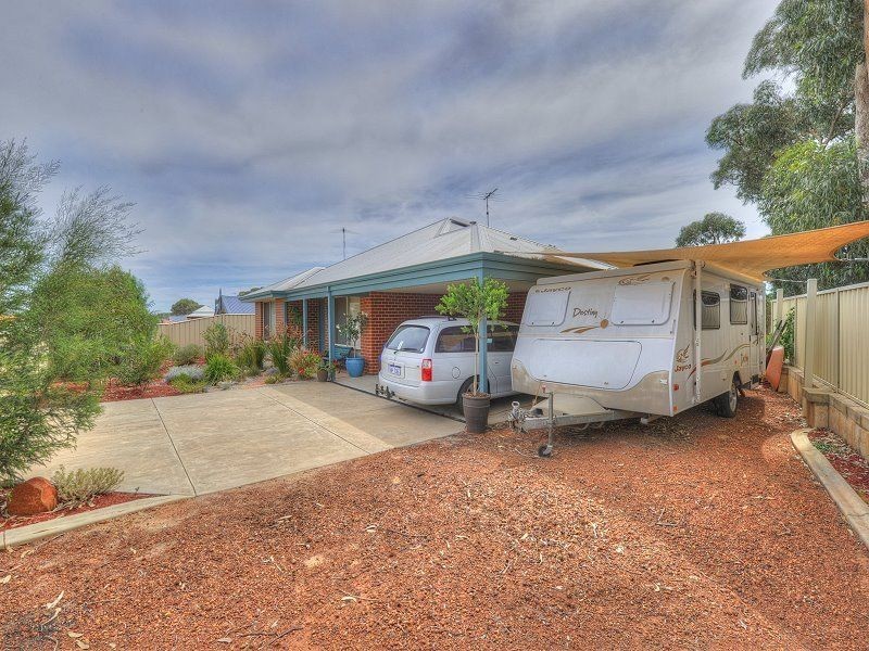 43 Iluka Road, Dawesville WA 6211