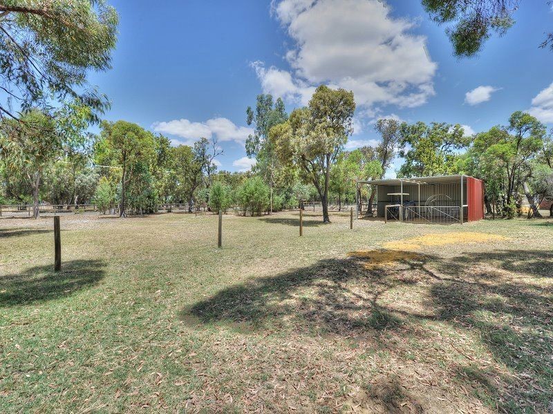 45 Greenwood Way, Barragup WA 6209