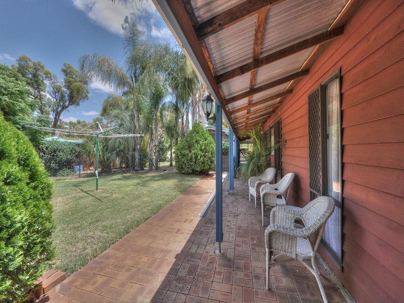 45 Greenwood Way, Barragup WA 6209