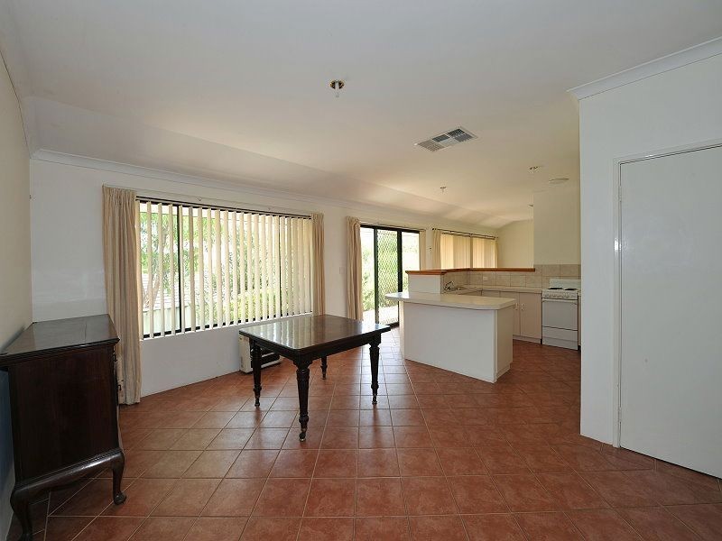 81B Leighton Road, Halls Head WA 6210