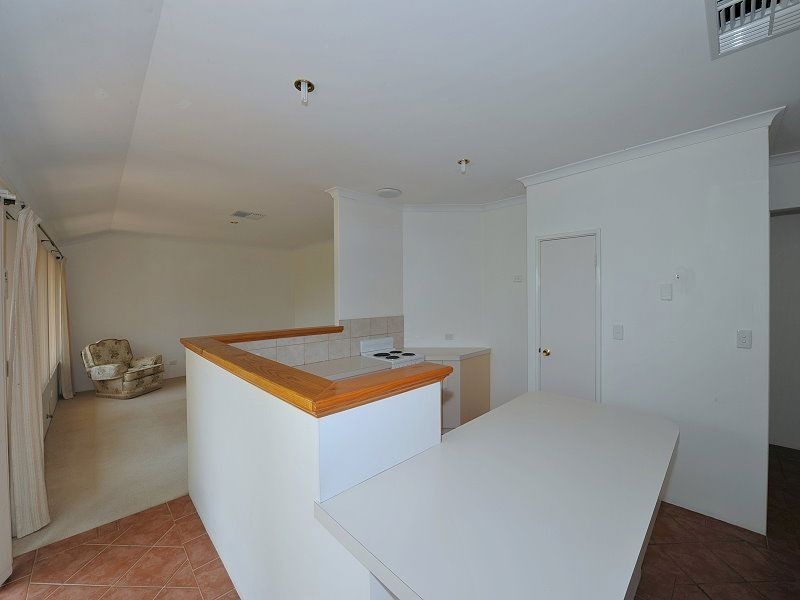 81B Leighton Road, Halls Head WA 6210