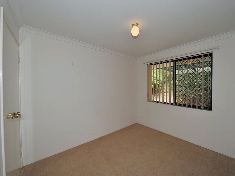 81B Leighton Road, Halls Head WA 6210