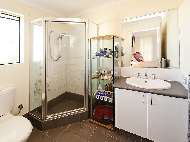 18 Golden Grove, Coodanup WA 6210