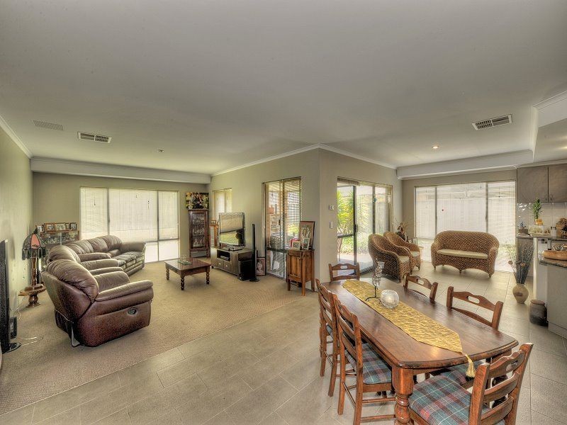 66 Carissa Turn, Halls Head WA 6210