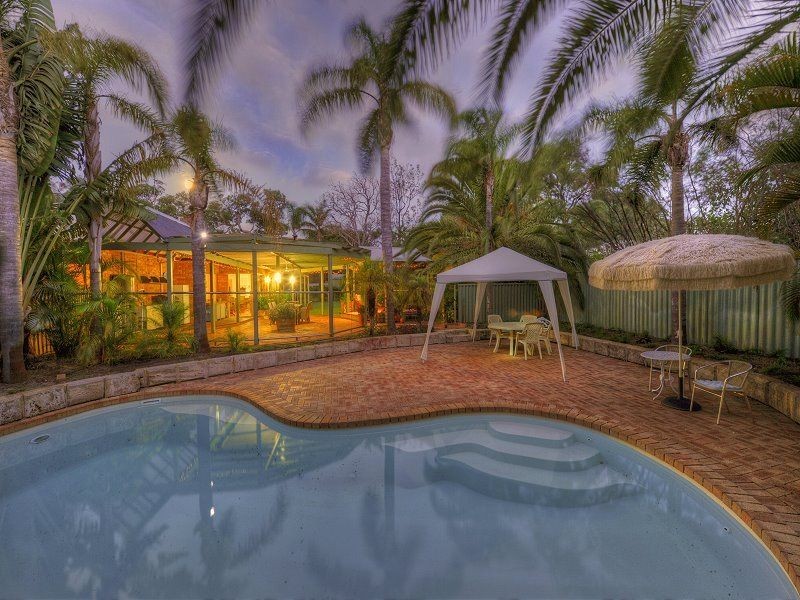 2 Silverton Crescent, Erskine WA 6210
