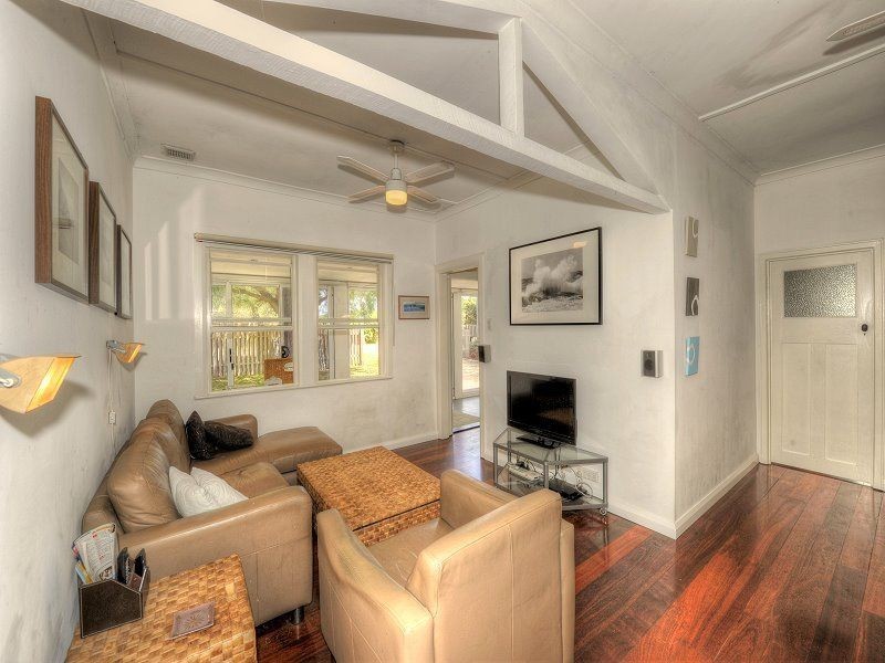 5 Lynda Street, Falcon WA 6210