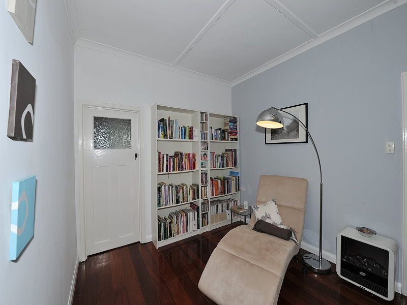 5 Lynda Street, Falcon WA 6210