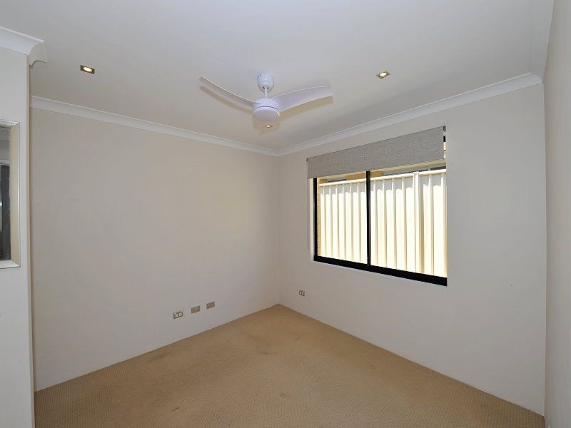 23 Dowerin Circuit, Lakelands WA 6180