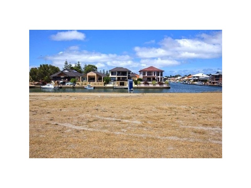 3 Apollo Place, Halls Head WA 6210