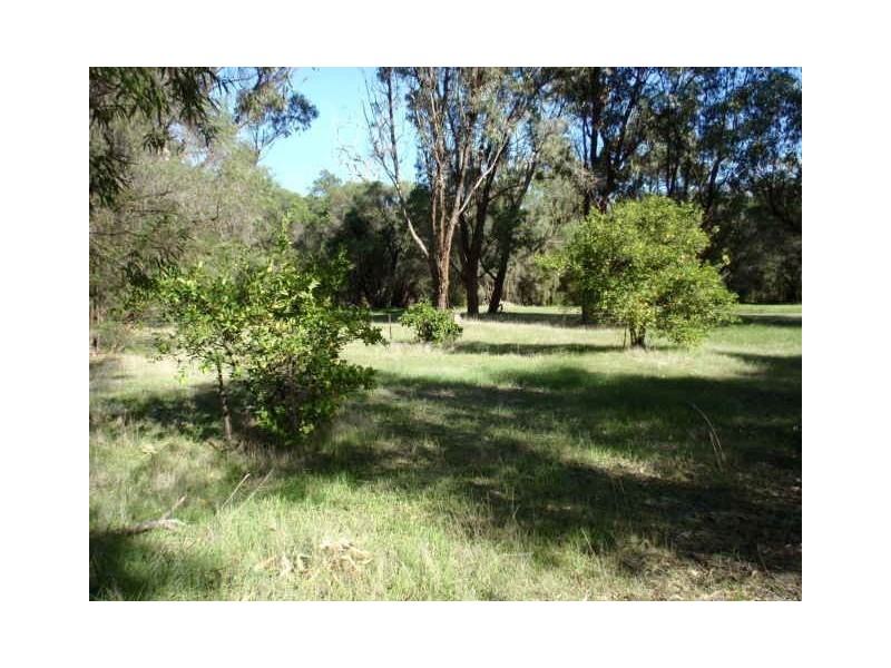 Lot 4 Newnham Road, Lake Clifton WA 6215