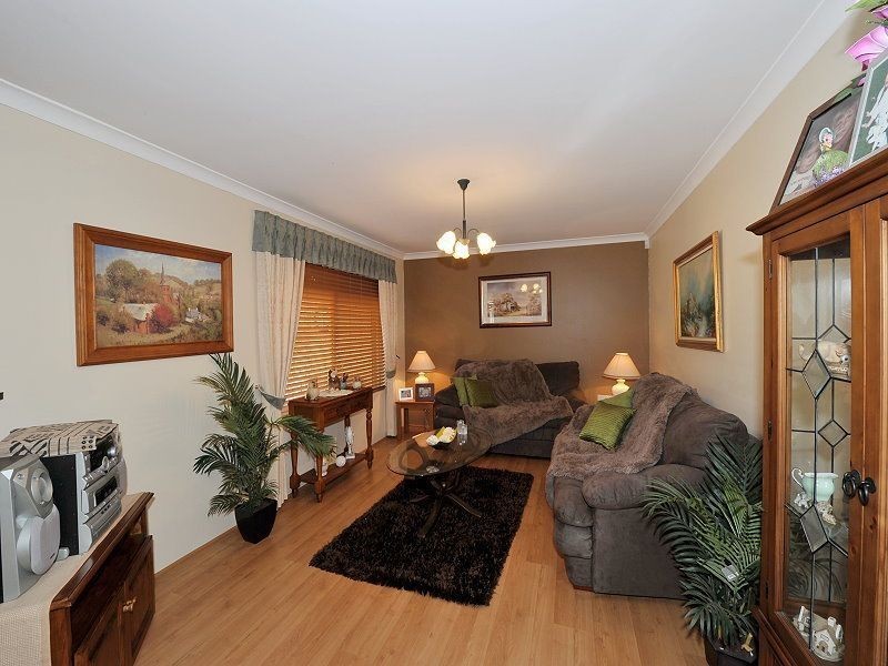 67 Parkland Drive, Warnbro WA 6169