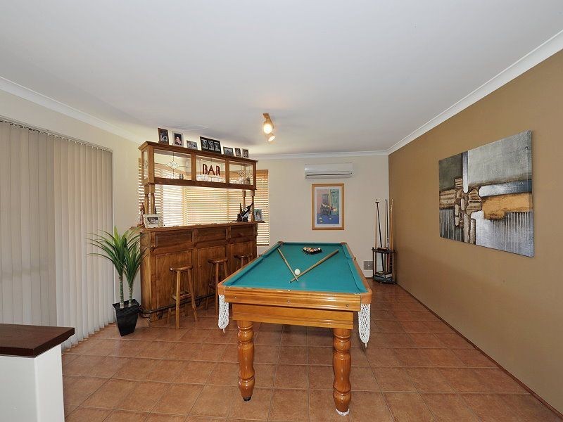 67 Parkland Drive, Warnbro WA 6169