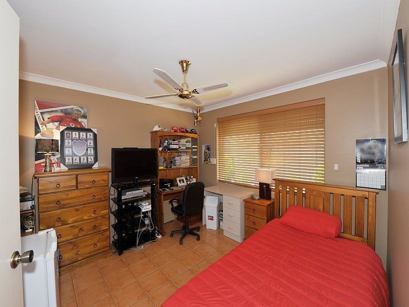 67 Parkland Drive, Warnbro WA 6169