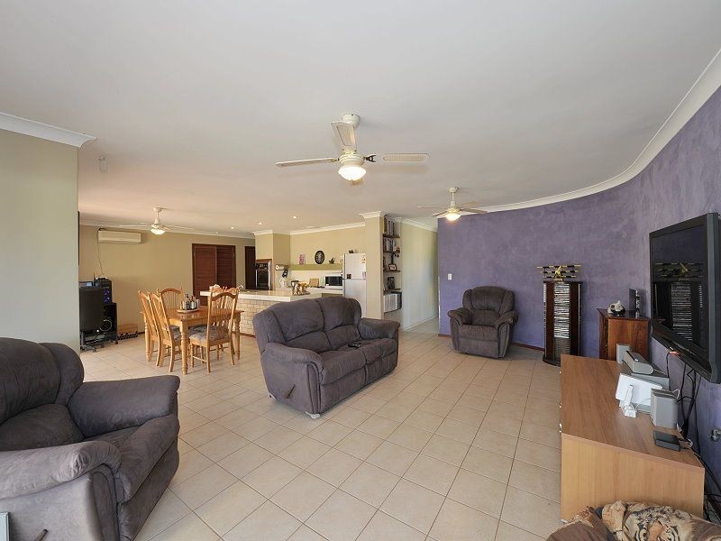 33 Sievewright Street, Silver Sands WA 6210