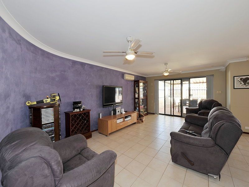 33 Sievewright Street, Silver Sands WA 6210