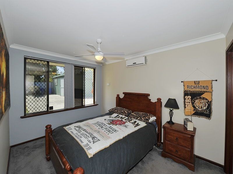 33 Sievewright Street, Silver Sands WA 6210