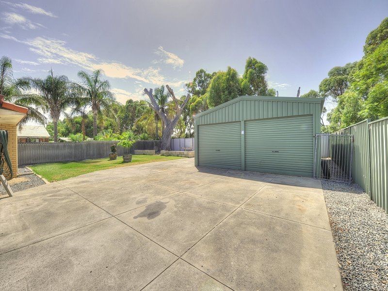 33 Sievewright Street, Silver Sands WA 6210