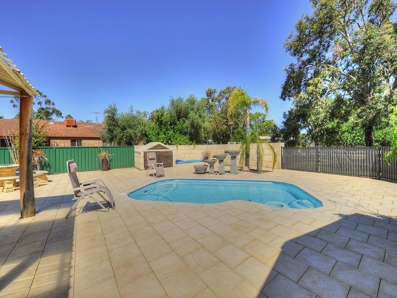 17 Pleasant Grove Circle, Falcon WA 6210