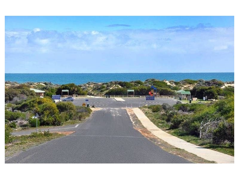 3 Bouvard Place, Preston Beach WA 6215