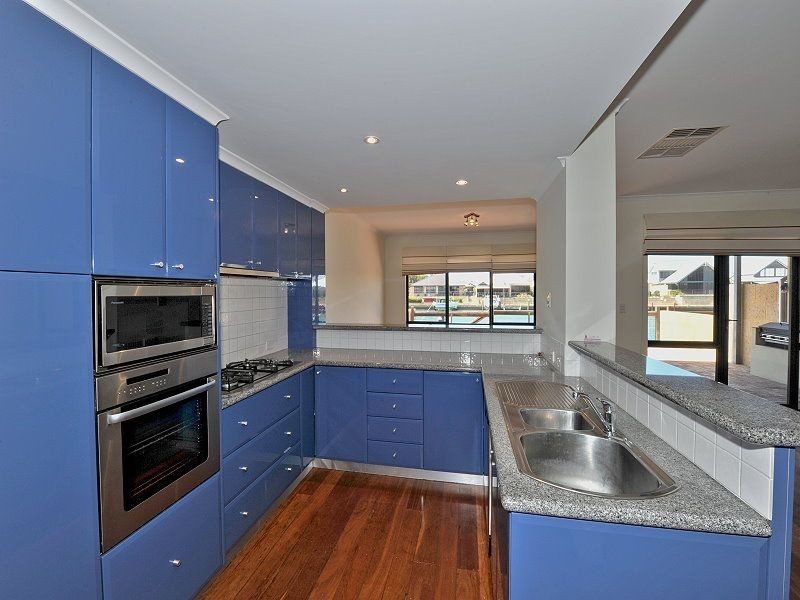 14/3 Piccolo Place, Halls Head WA 6210