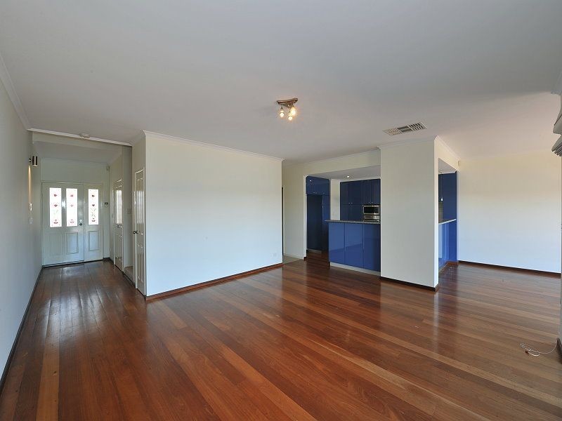 14/3 Piccolo Place, Halls Head WA 6210