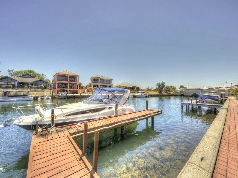 4 Ragamuffin, Halls Head WA 6210