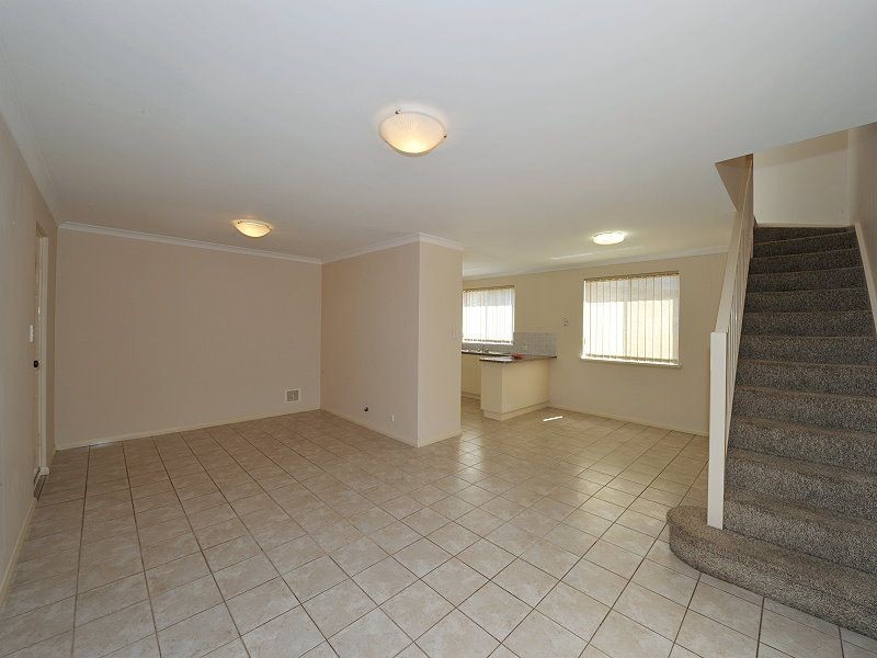 2/33 Beam Road, Mandurah WA 6210