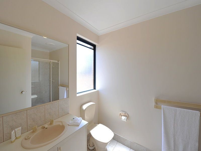 2/33 Beam Road, Mandurah WA 6210