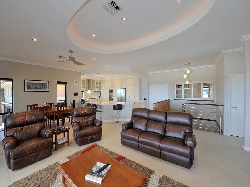 61 Galatea Road, Falcon WA 6210