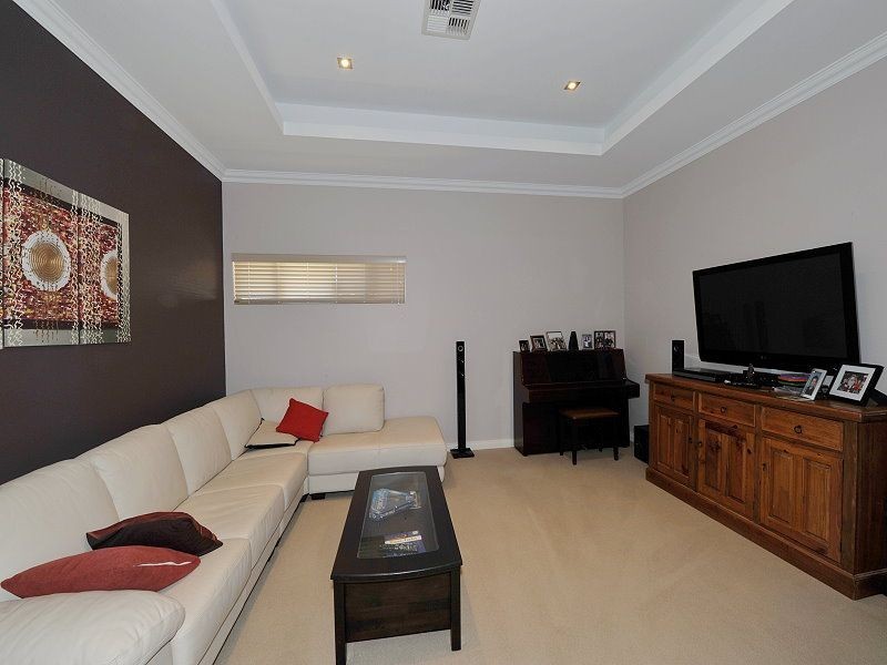 61 Galatea Road, Falcon WA 6210