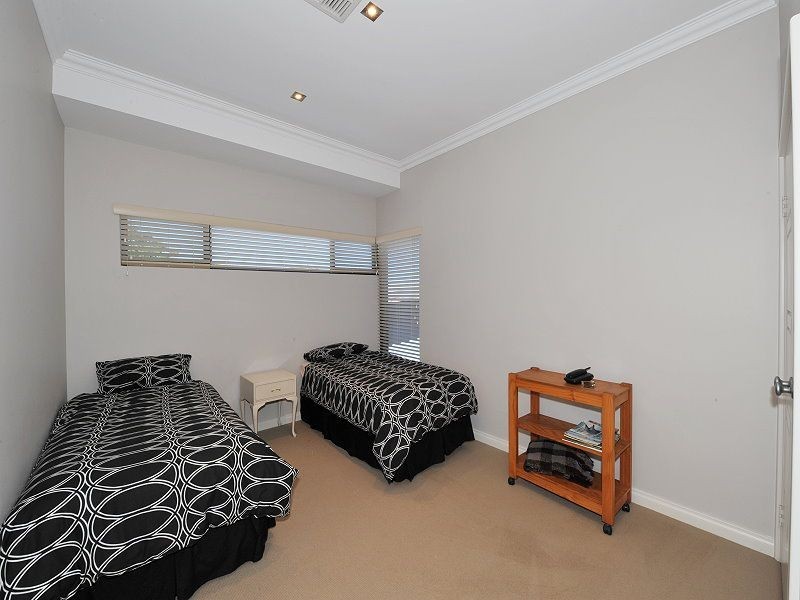 61 Galatea Road, Falcon WA 6210