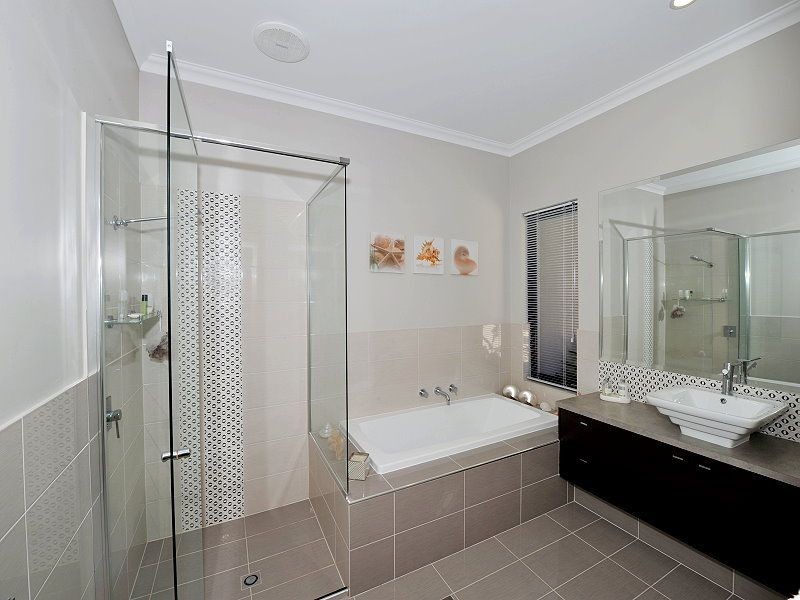 15 Gratitude Way, Dawesville WA 6211