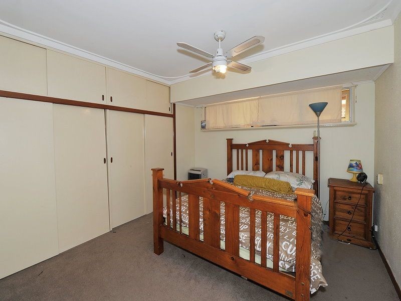 5 Comet Street, Dudley Park WA 6210