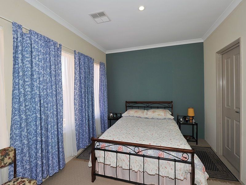 32A Eacott Street, Mandurah WA 6210