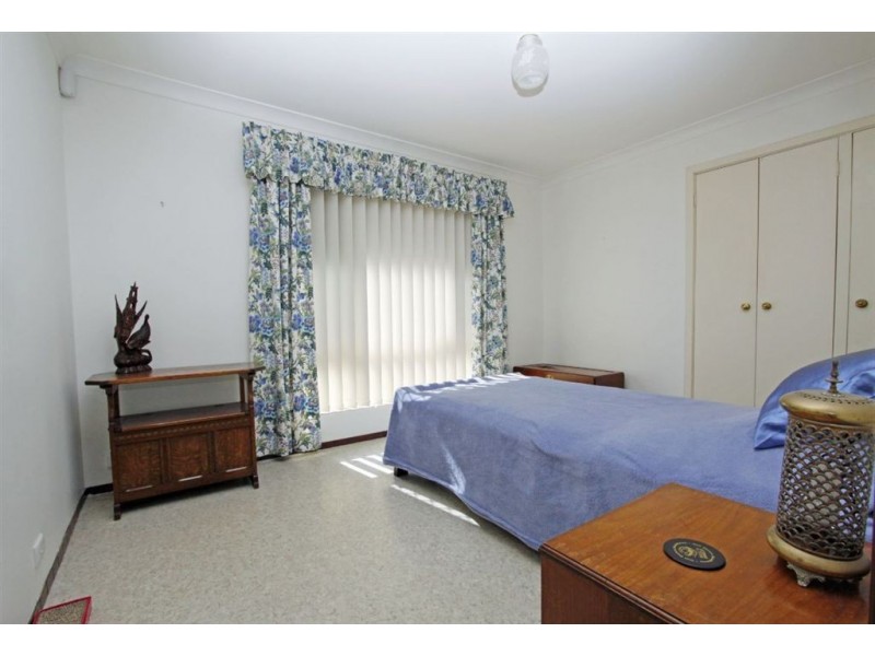 23 Vance Street, Dudley Park WA 6210