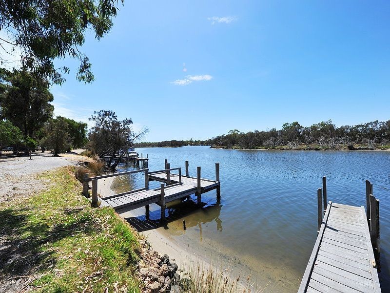 2/21 Bertram Street, Coodanup WA 6210