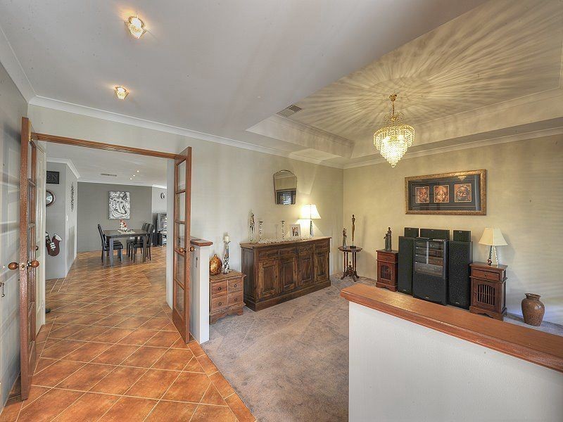 61 Ballard Meander, Lakelands WA 6180