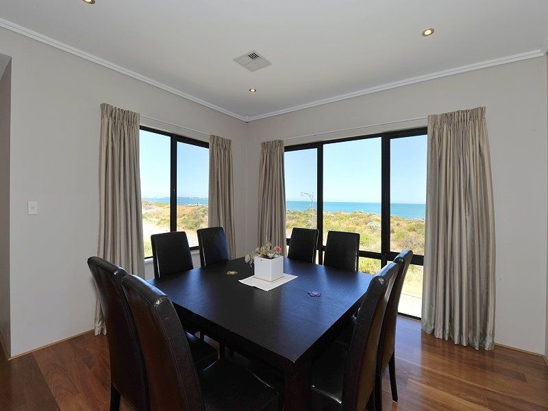 9 Abeona Parade, Madora Bay WA 6210