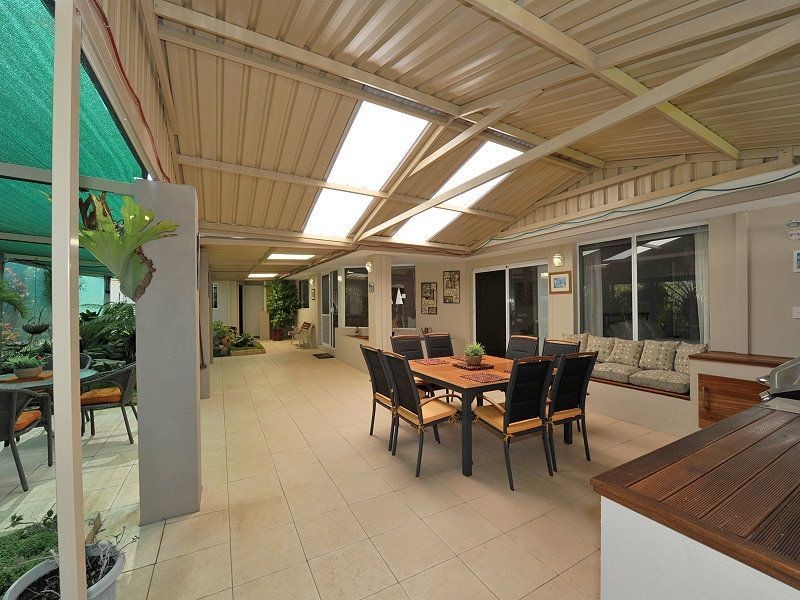 25 Success Street, Madora Bay WA 6210