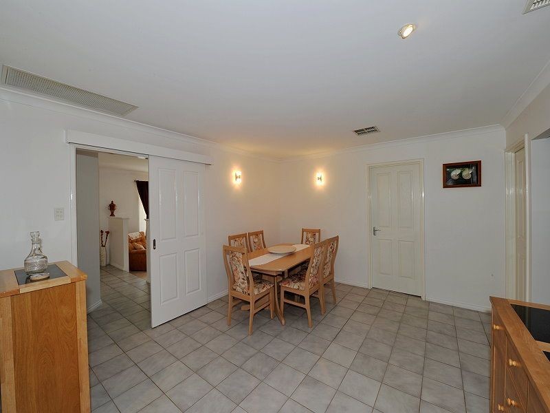 25 Success Street, Madora Bay WA 6210